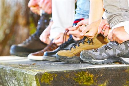 Die 13 besten Wanderschuhe kaufen (2026) + Was ist der perfekte Wanderschuh?