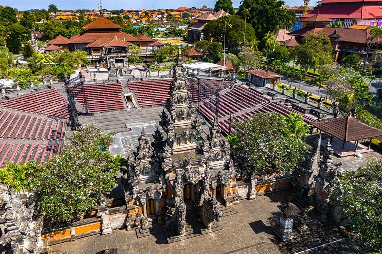 Werdhi Budaya Kunstzentrum in Denpasar