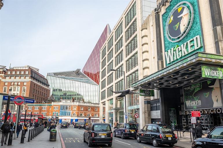 Wicked im Apollo Victoria Theatre, West End London