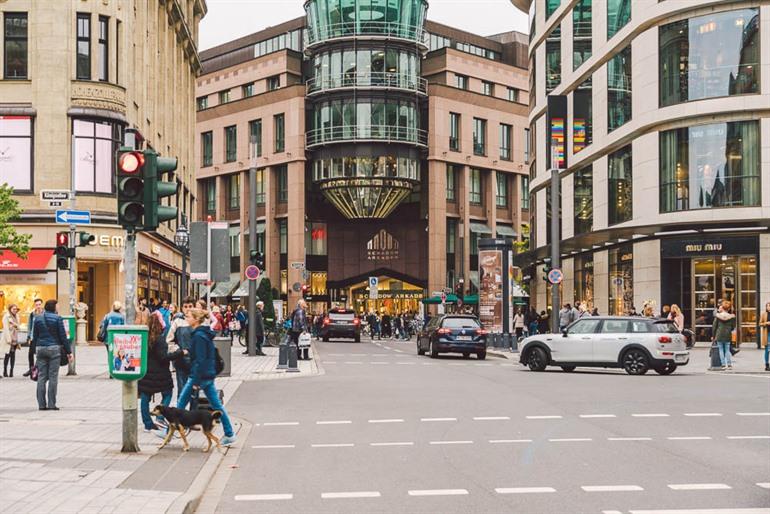Geschäfte an der Königsallee, Düsseldorf