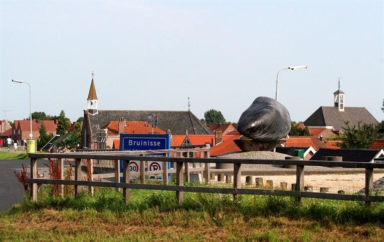Blick auf das Muscheldorf Bruinisse auf Schouwen-Duiveland