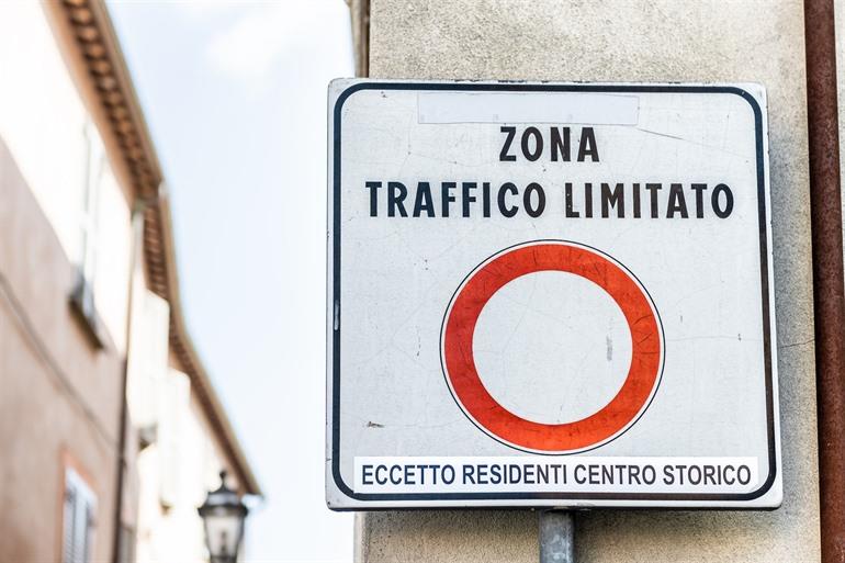 Eingeschränkter Verkehrsbereich (ZTL)