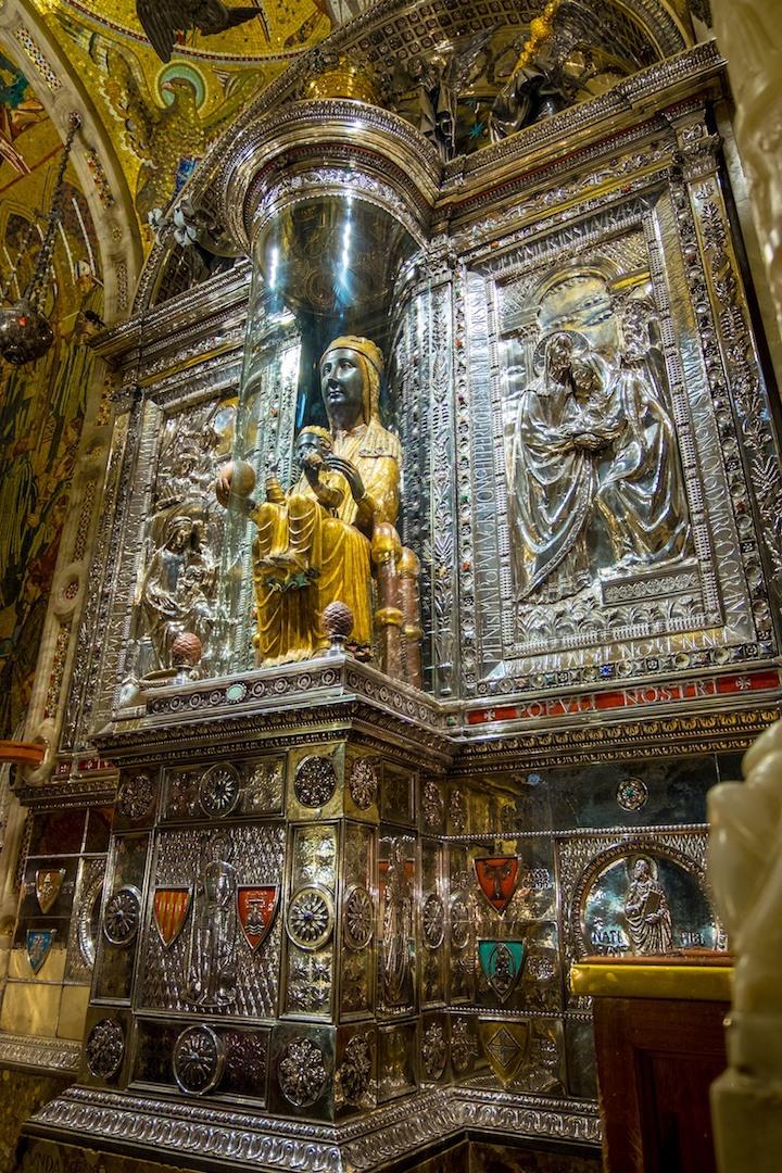 Schwarze Madonna