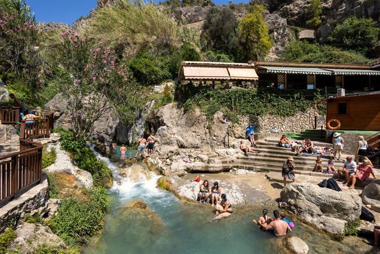 Schwimmen bei den Les Fonts d'Algar (Algar-Wasserfälle)