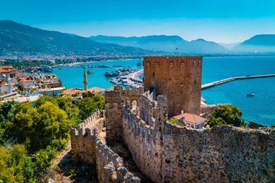Entdecken Sie den türkischen Badeort Alanya mit unserem Stadtspaziergang