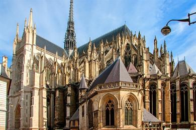 Stadtführung in Amiens: Kathedralen, Jules Verne und Hortillonnages