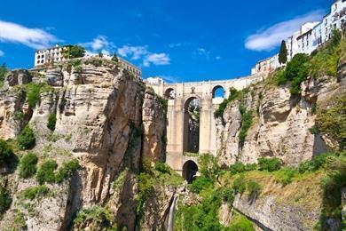 Rundreise durch Andalusien mit Mietwagen: Meine Route für 8 Tage + Karte