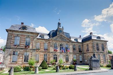 Rundreise Argonne: Route durch die Ardennen und Champagne zum Maas