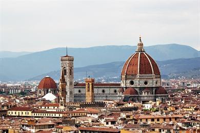 Spaziergang durch Florenz, vorbei an Hügeln und Palästen + Karte