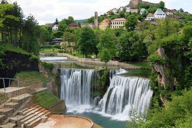 Stadtführung Jajce: Wasserfälle und historisches Zentrum