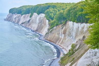 Klippenwanderung am Hochuferweg im Nationalpark Jasmund auf Rügen