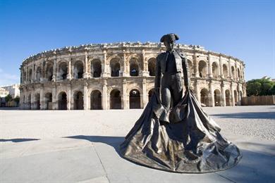 Spaziergang in Nîmes vom Amphitheater bis zum Maison Carrée, Route + Karte