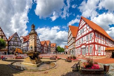 Roadtrip durch Niedersachsen und Hessen: Entdecken Sie die Märchenstädte