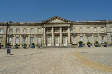 Spaziergang in Compiègne: Besuchen Sie den königlichen Palast mit Park