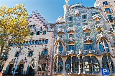 Wanderung entlang Gaudís Meisterwerken: Bewundern Sie den Modernismus in Barcelona