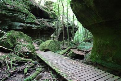 Klein-Schweiz: Rundwanderung von Perekop bis Berdorf