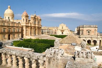 Stadtführung durch Noto: Entdecken Sie die wunderschöne Barockstadt