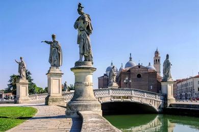 Stadtführung durch Padua: Scrovegni-Kapelle und Plätze von Padua