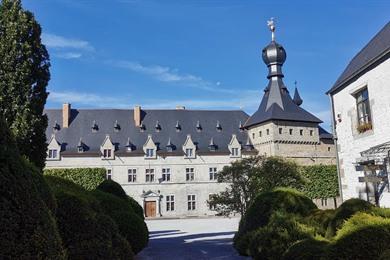Rundreise im Süden von Hennegau, von Beaumont bis Chimay
