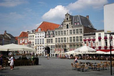 Spaziergang durch das jahrhundertealte Bergen-op-Zoom