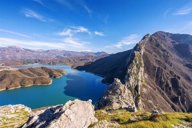 Wanderung zum Gamti-Berg mit Blick auf den Bovilla-See